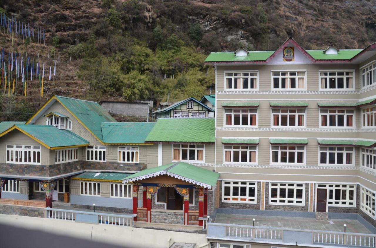 Le Coxy Resort Lachung Exterior photo